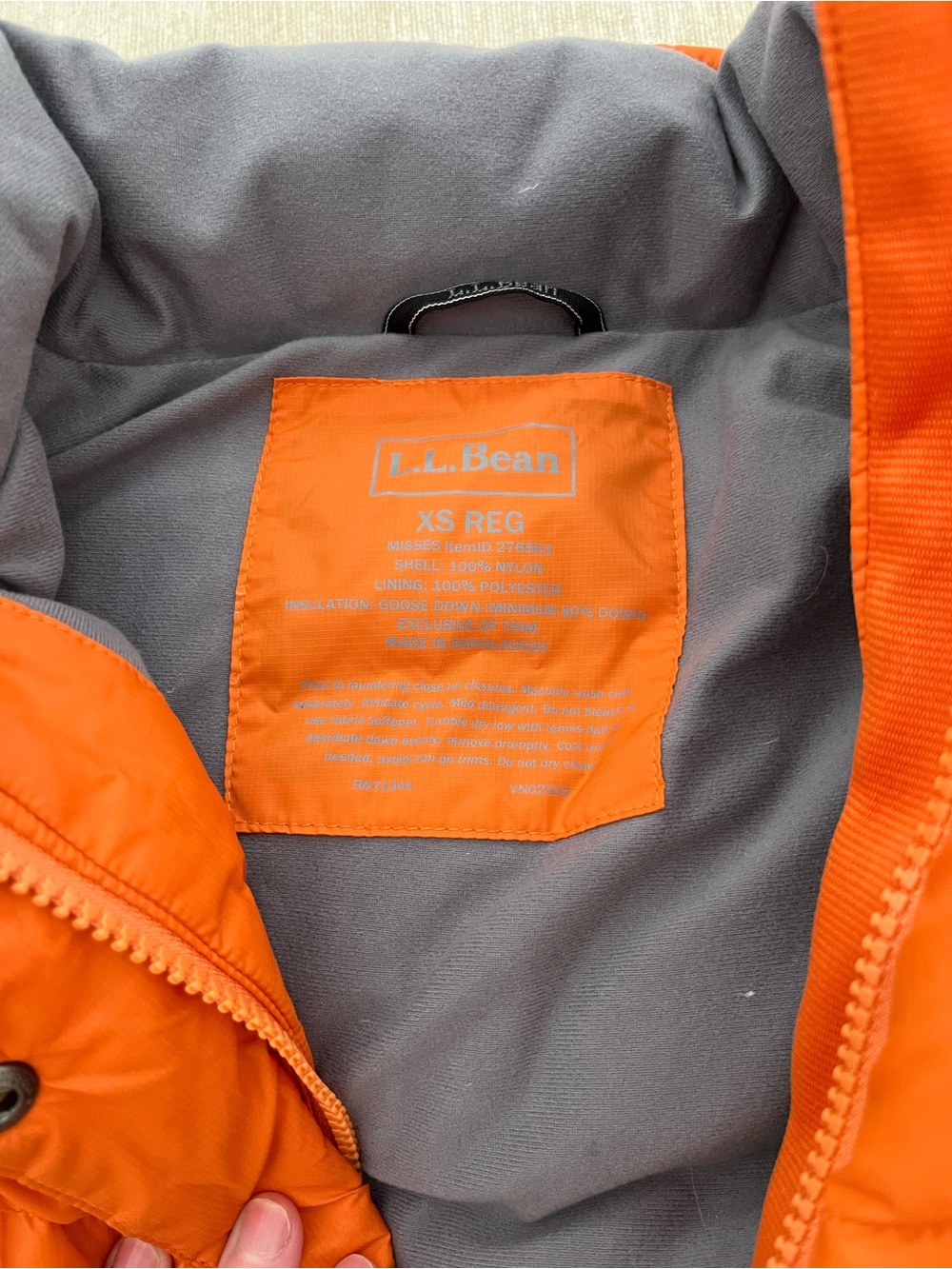 LL Bean Goose Down Puffer Vest. - Picture 6 of 14